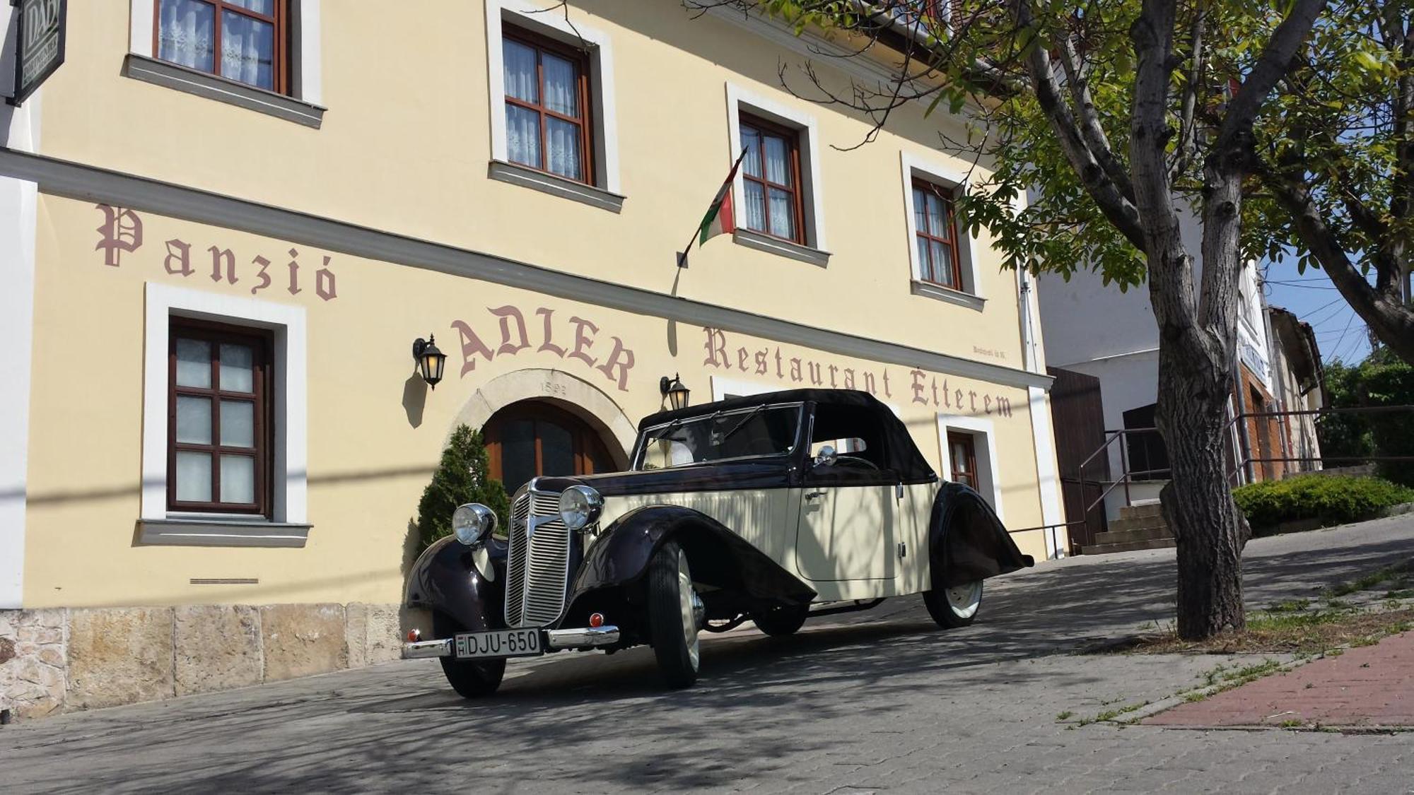 Adler Panzio Hotel Budaors Exterior photo